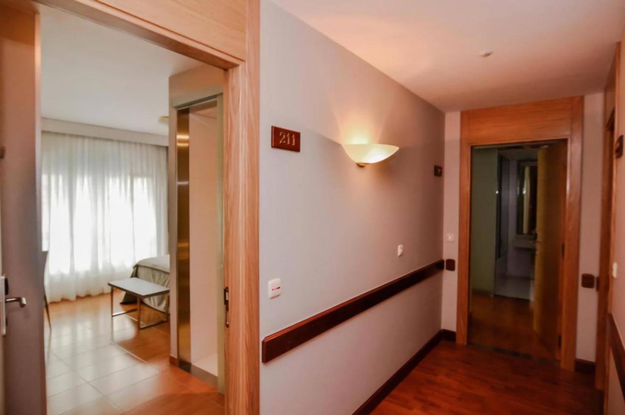 Hotel Jucamar Cangas do Morrazo Esterno foto