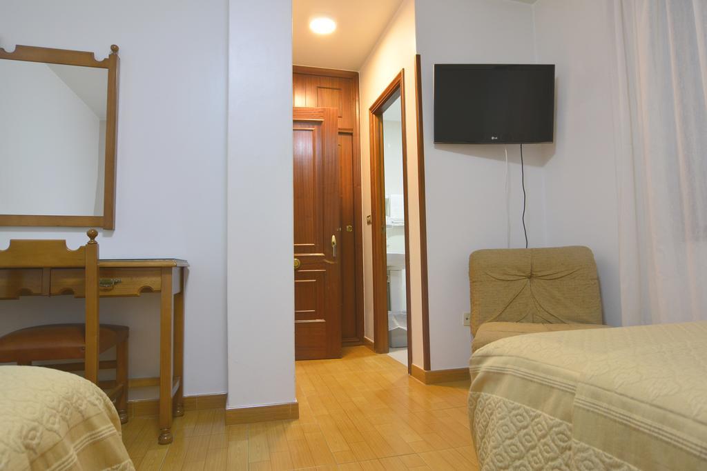 Hotel Jucamar Cangas do Morrazo Esterno foto